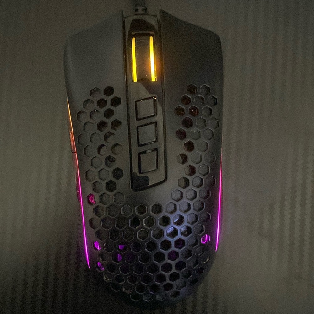 Red Dragon gaming mouse with side buttons & RGB